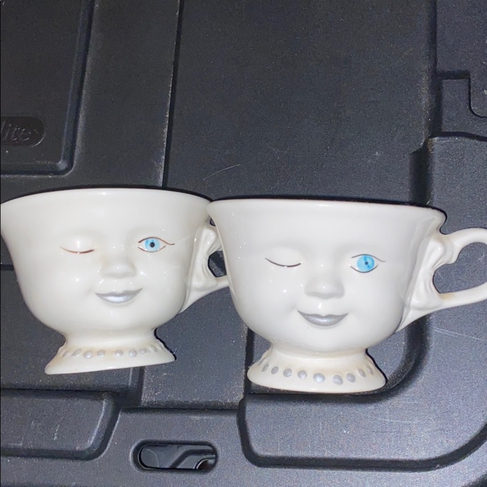 Bailey’s Winking cups!